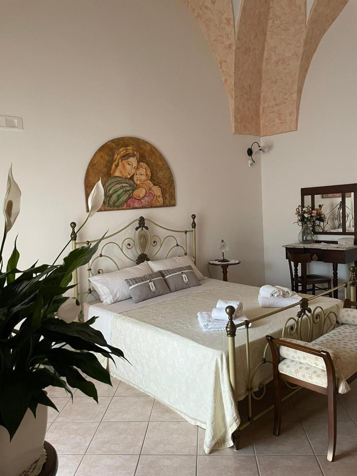 Donna Concetta Casa Vacanze Felline Habitación foto
